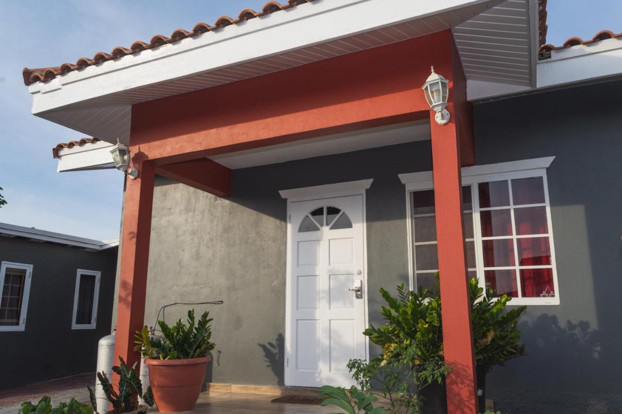 La Casita Torres Villa Oranjestad Kültér fotó